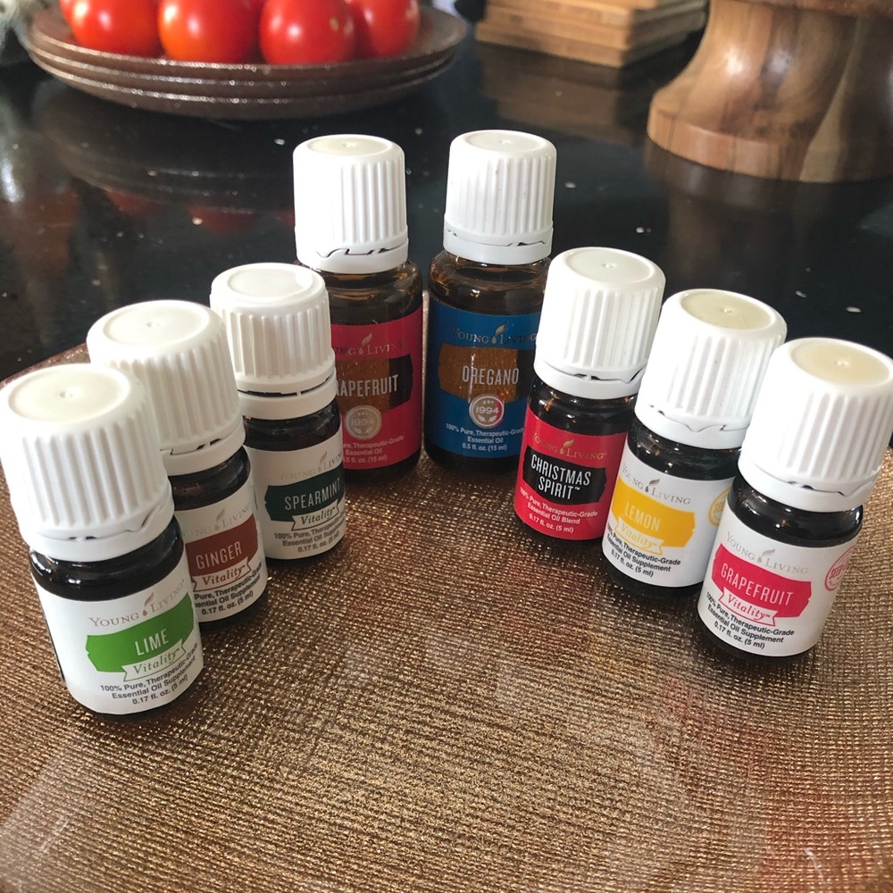 Bundle of young living oils!